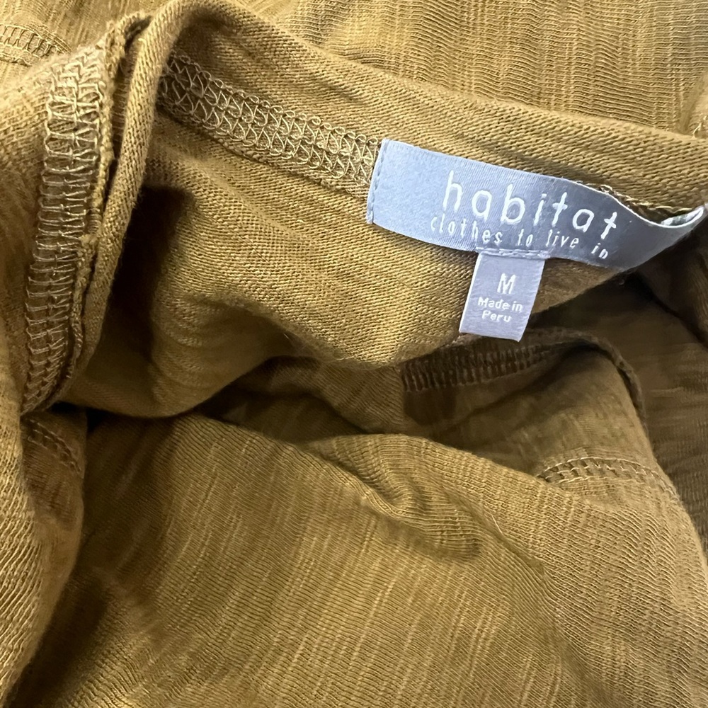 Habitat Clothes to Live In Medium NWOT 100% Cotton Top - Picture 3 of 4